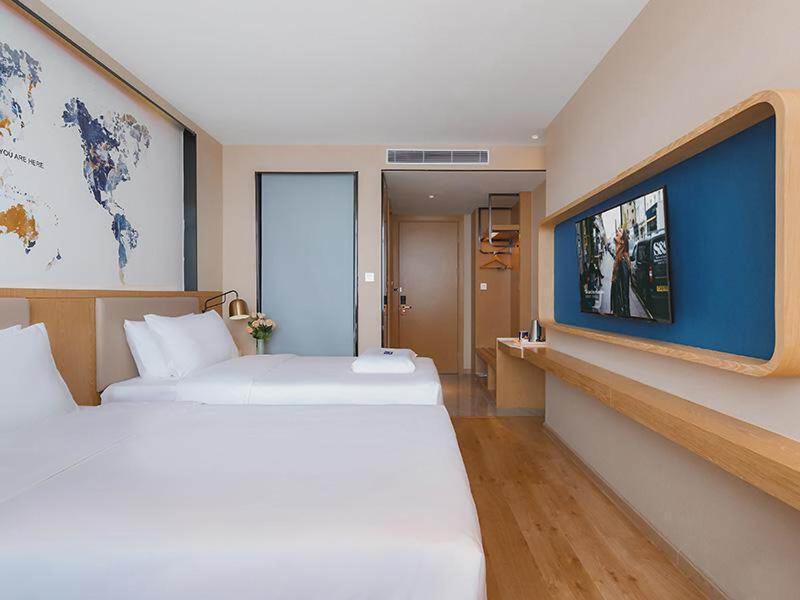 Kyriad Marvelous Hotel Huizhou Boluo Longxi Kültér fotó